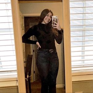 Meet your Posher, Alyssa